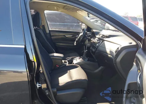 2017 Nissan Rogue Sv z USA, uszkodzony, nr VIN JN8AT2MT5HW144572